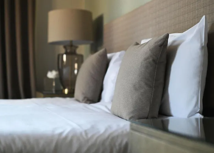 Stanton Manor Hotel Chippenham 