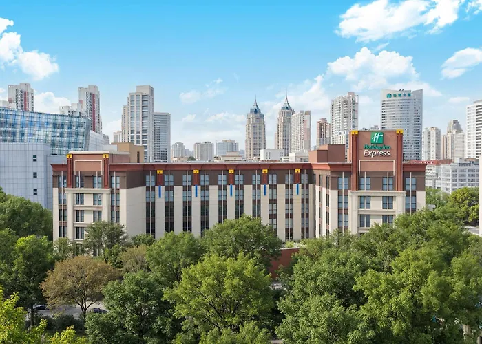 Holiday Inn Express Shanghai Putuo By Ihg