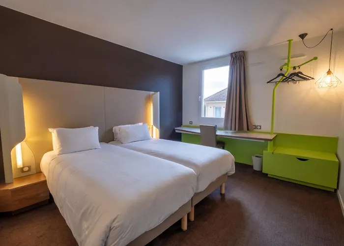 Campanile Roissy - Aeroport Cdg - Le Mesnil Amelot Hotel