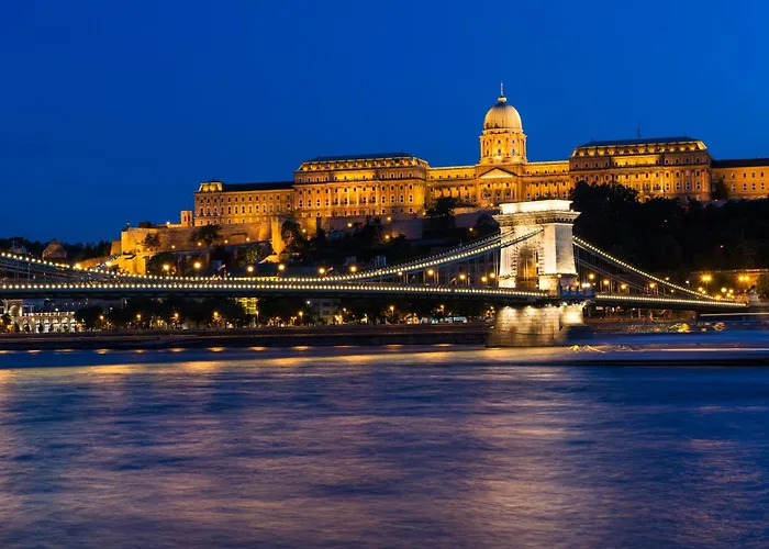 Three Corners Hotel Art Budapest