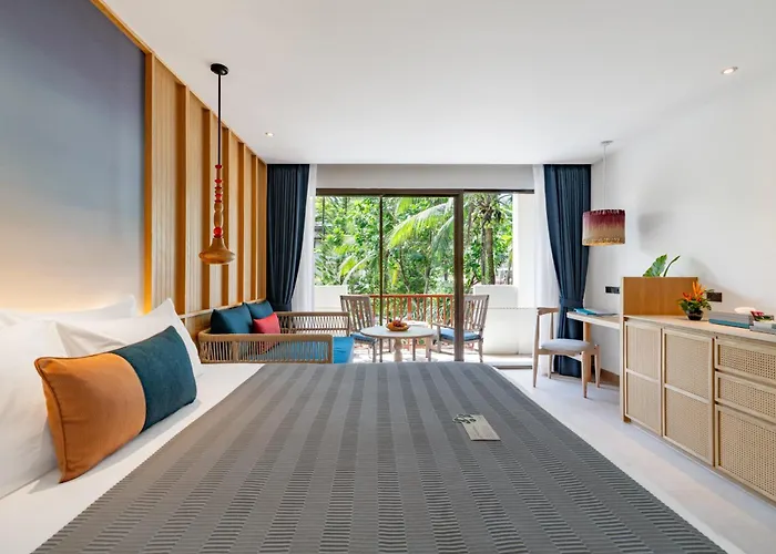 Apsara Beachfront Resort & Villa Khao Lak