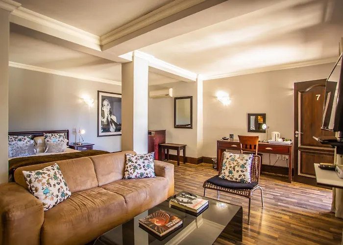 Cape Riviera Guesthouse Cape Town