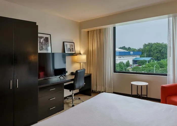Courtyard By Marriott Panama Metromall Tocumen
