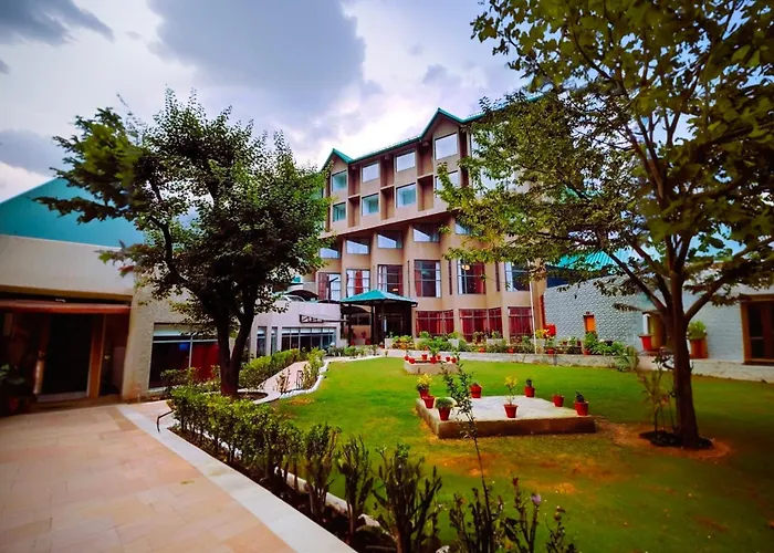 Sterling Manali Hotel