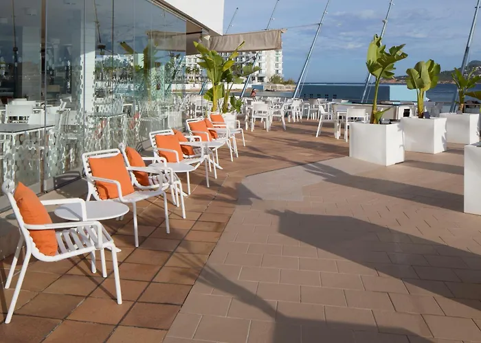 Playa Bella Beach Apartments San Antonio 