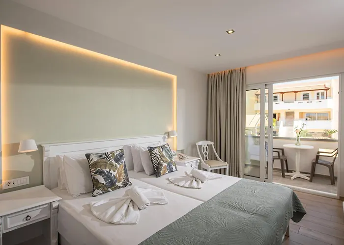 Alexander House Hotel Agia Pelagia 