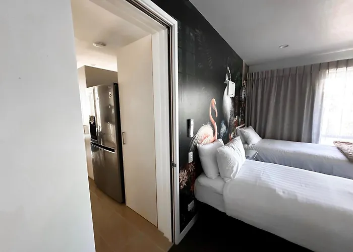 Delorenzo Studio Apartments Nelson