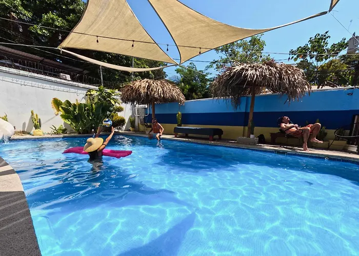 La Posada - Hostel Playa Santa Teresa 