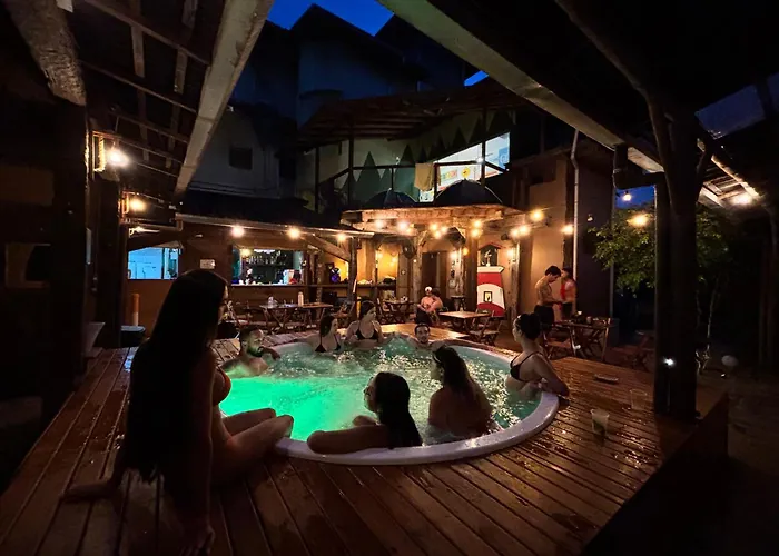 Green Haven Hostel Ubatuba