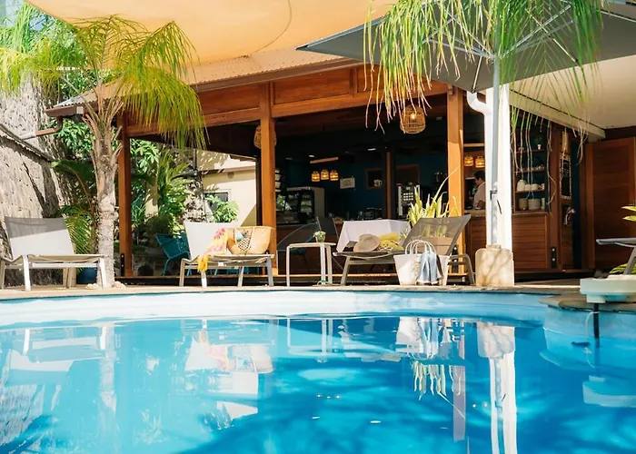 Le Kerveguen Hotel Saint-Gilles-les-Bains