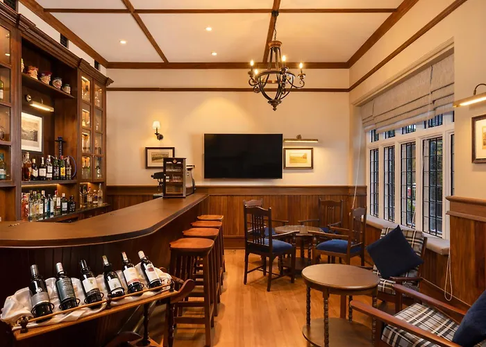 The Hill Club - Nuwara Eliya Villa