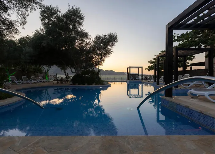 Atana Musandam Resort Khasab