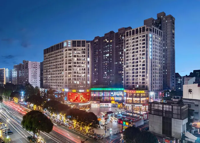 Roomme Hotel寓洣公寓佛山铂顿祖庙岭南天地店