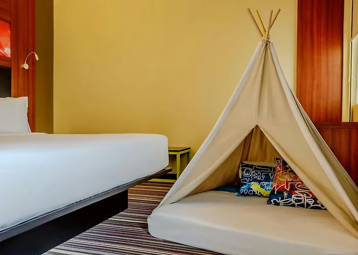Aloft Asuncion Hotel
