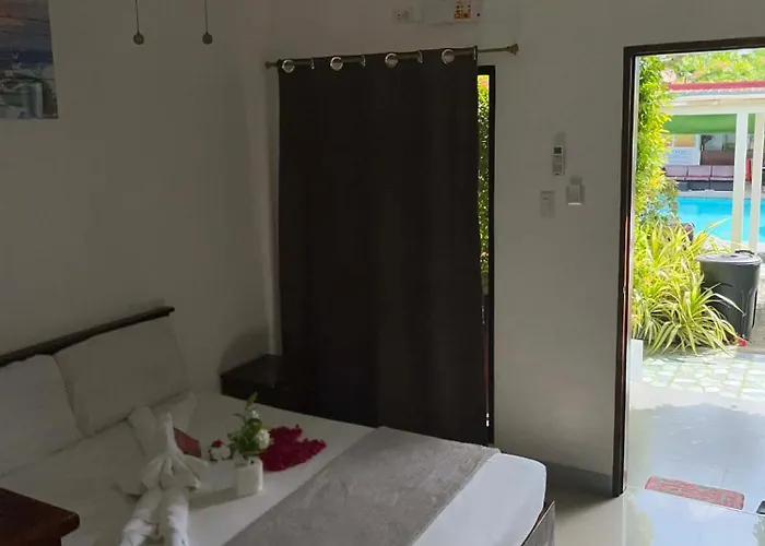 Garden Village Resort Moalboal