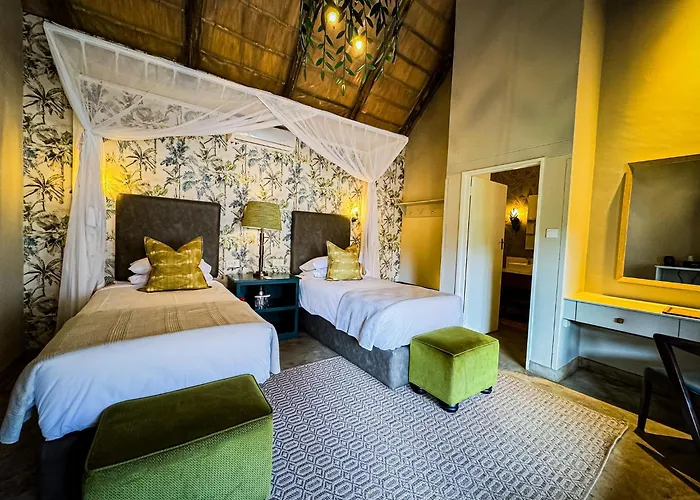 Shearwater'S Explorers Village Victoria Falls