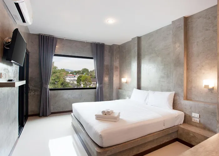 Ritsurin Boutique Hotel - โรงแรมริทสุริน บูติค Phuket