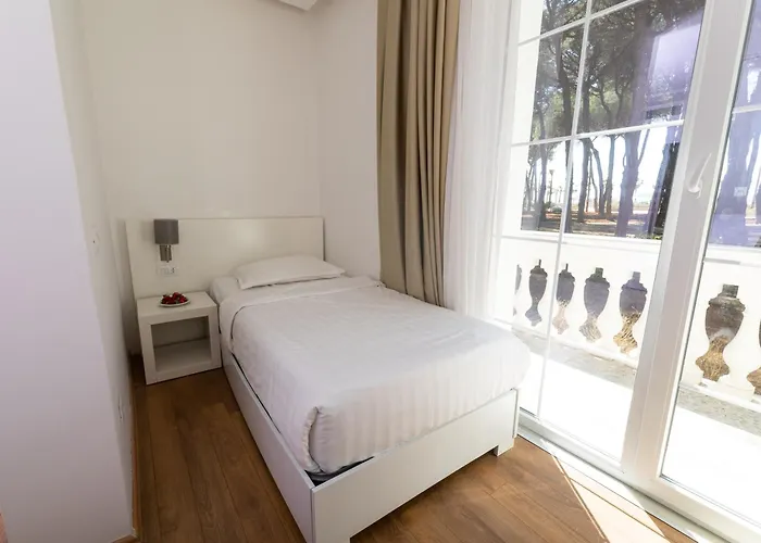 Prestige Resort Golem 