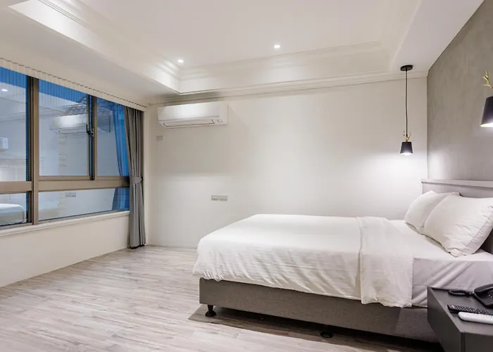 Sl Motel Zhonghe 