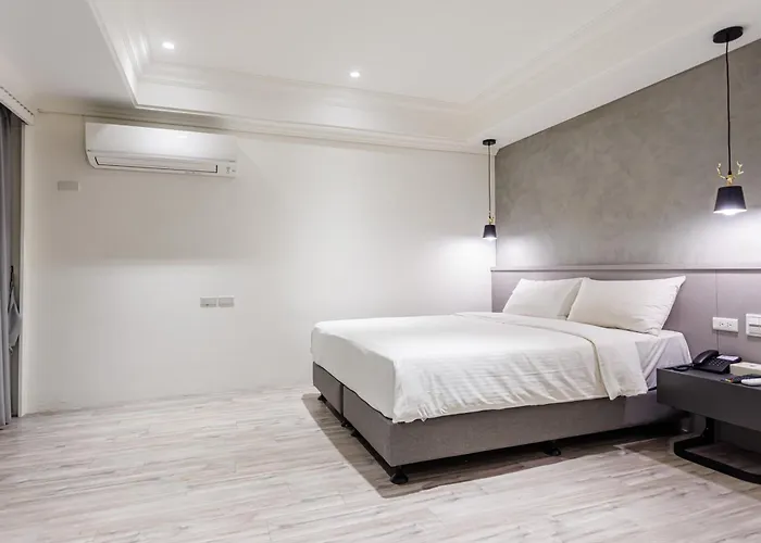 Sl Motel Zhonghe 