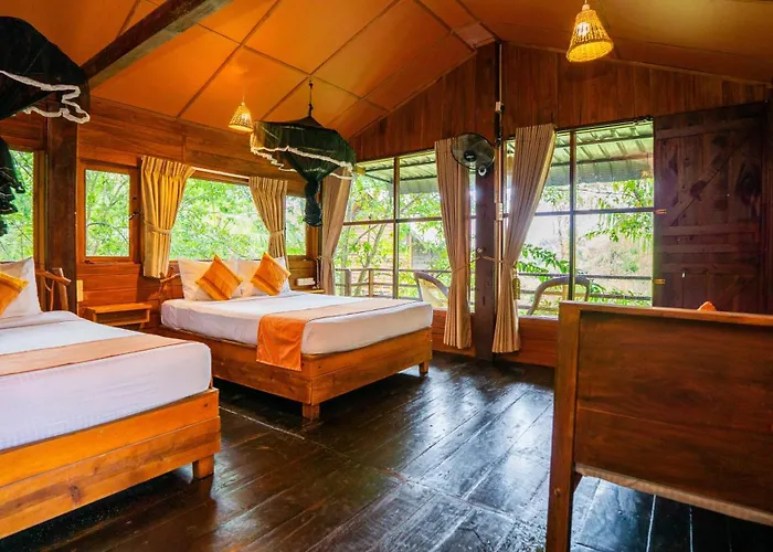 Chena Huts Eco Resort Sigiriya