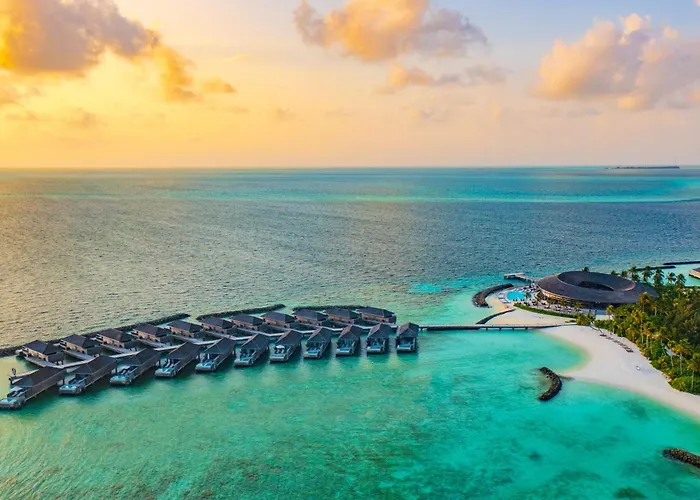 Kagi Maldives Resort & Spa Gaafaru