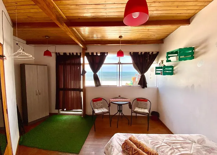 Surf House Chicama Hotel Puerto Chicama