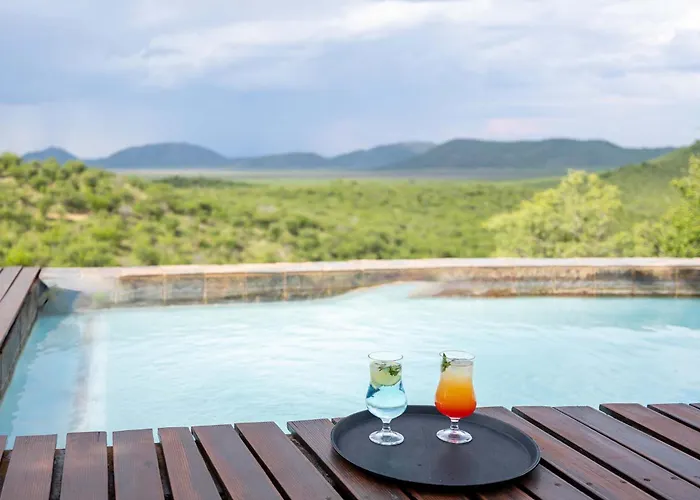 Buffalo Ridge Safari Lodge Madikwe Game Reserve