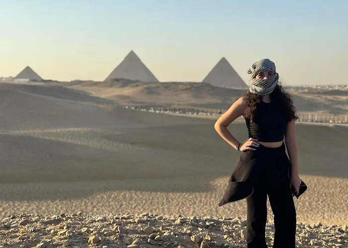 Pyramids Oasis Hotel Kafret el-Gabal