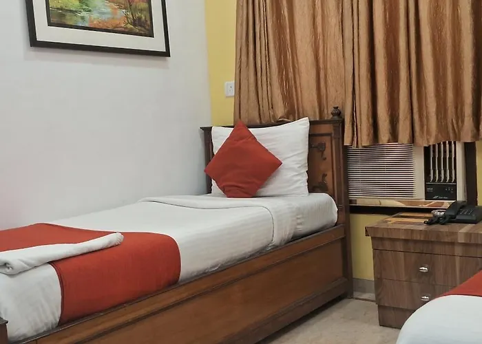 Shine Hospitality Palace Mumbai