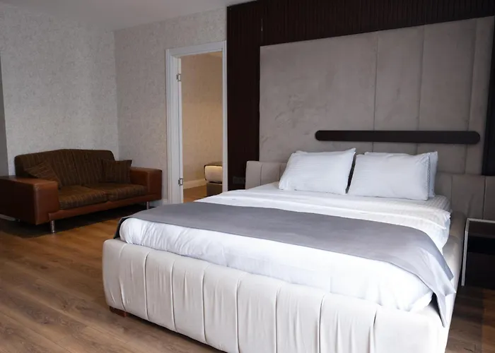 The Royals Hotel İzmir