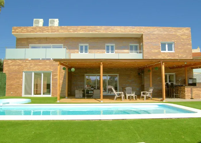 Villa Paraiso, Exclusiva, Todas Las Comodidades Girona