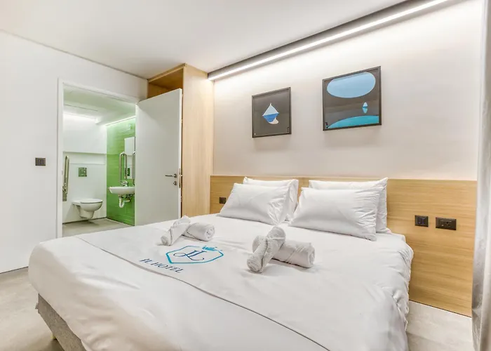 Jl Hotel Saint Julian's