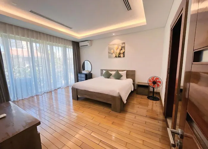 Diamond Beach Villa Danang