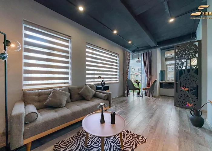 Simmi Signature Hotel & Apartment Ho Chi Minh City