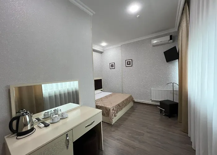 A&H Baku Center Inn Hotel