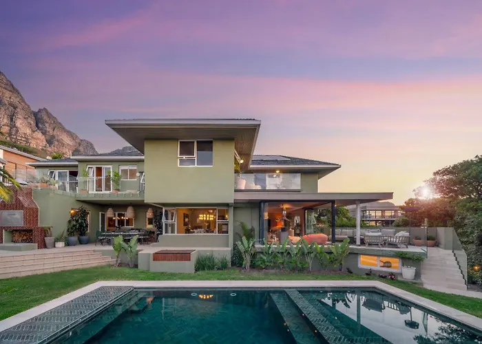 New! Kinvara Villa With Pool, Gym & Lion'S Head View Cape Town