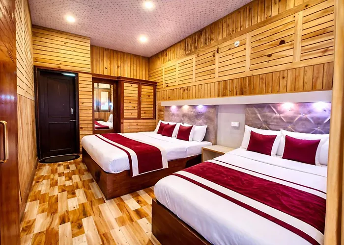The Sarovar Drishya From #Hotel Lake View Mall Road Nainital Near Kaichi Dham