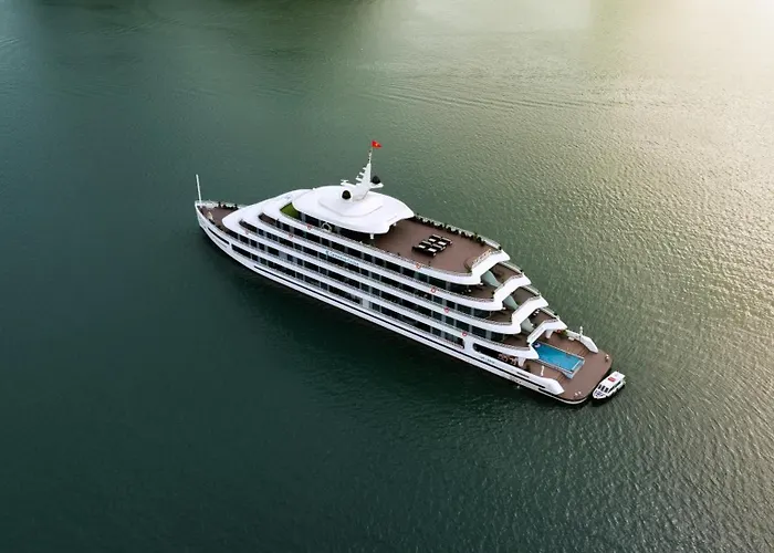 Catherine Cruise 6 Star On Ha Long Bay