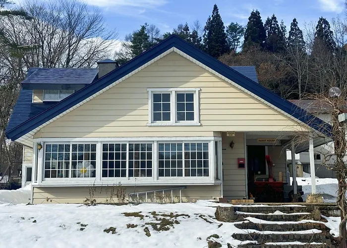 Amigo Guest House Hakuba
