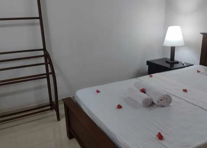 Royal Homestay Cozy 2 Bedroom House With All The Facilities Kalutara