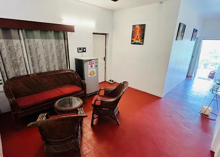 White Villa Guest House Near Rock Beach And White Town Pondicherry