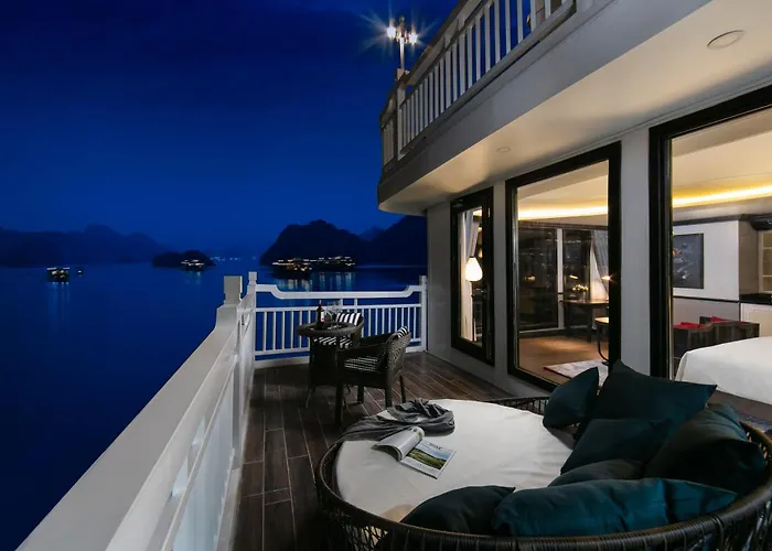 Le Jouney Luxury Cruise Ha Long