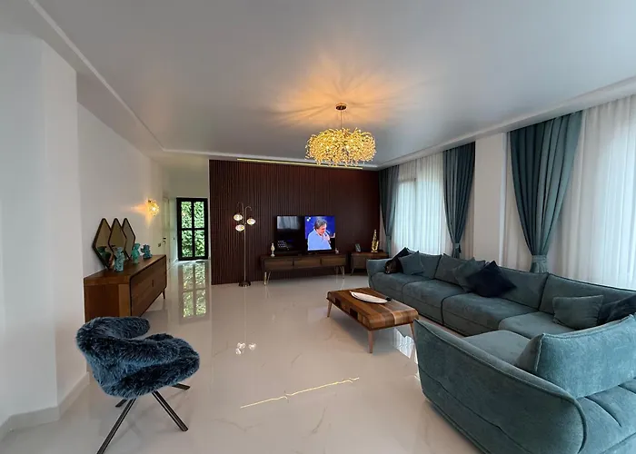 Villa Se Kvariati