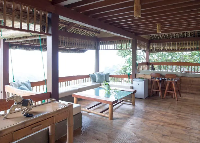 Narra Hill Tagaytay Bed & Breakfast Laurel