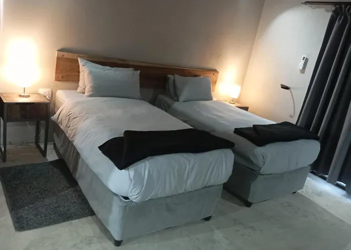 Shakawe River Lodge