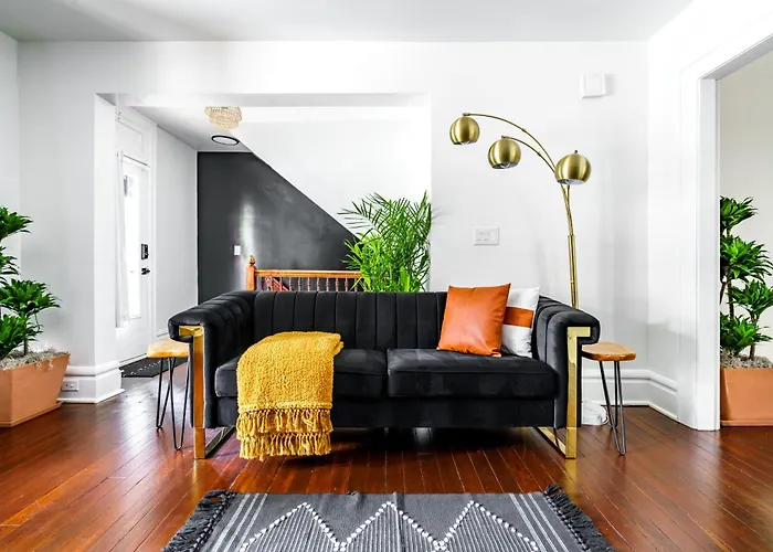 Jungle House Luxury Stays - Columbus Downtown Short North