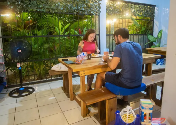 Argdivan Beach Hostel Sámara