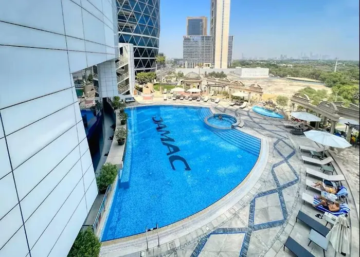 Vogue Vacation Homes, Difc Damac Park Tower Near Museum Of The Future, One Bedroom Apartment With Balcony, City Skyline And Museum Of The Future View, Access To All Amenities Dubai