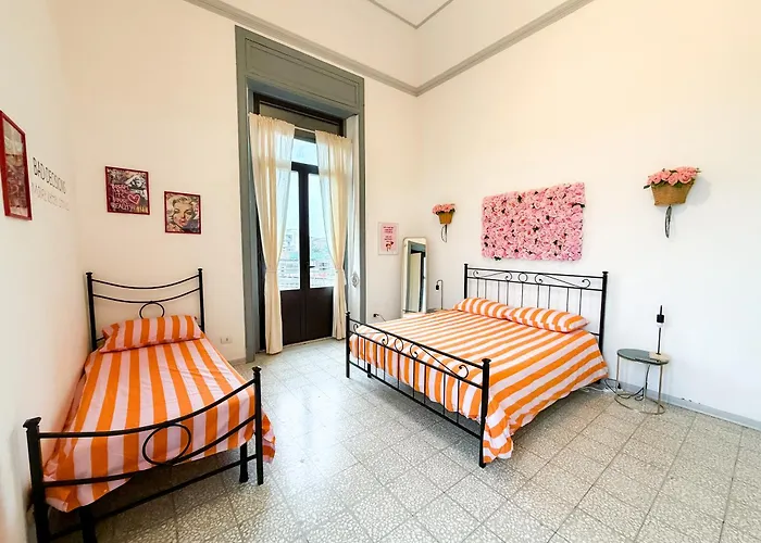 Toctoc Apartment - Big Apartment With Two Rooms In Center Catania